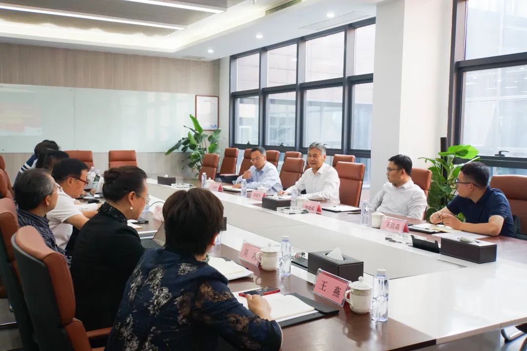 駕馭數(shù)字產(chǎn)業(yè)之舟，引領(lǐng)科技創(chuàng)新洪流