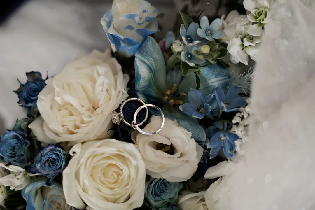 【感動故事匯】當(dāng)結(jié)婚撞上加班！